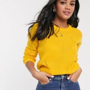 Brave Soul fab sweater in yellow